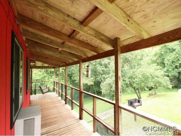 183 POINT LOOKOUT CIRCLE - Photo 4