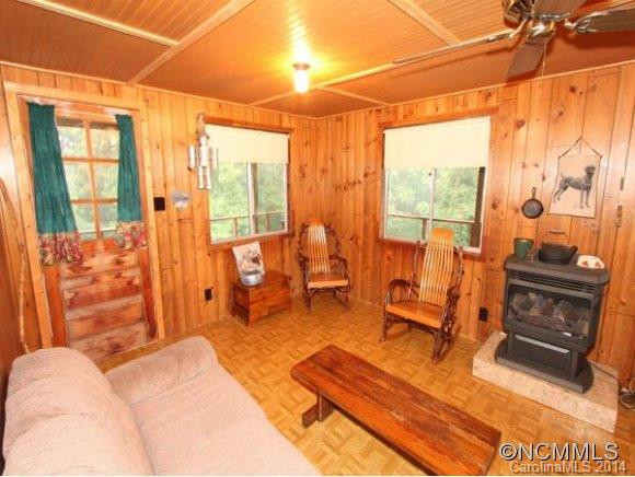 183 POINT LOOKOUT CIRCLE - Photo 7