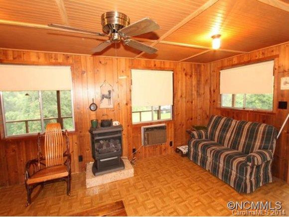 183 POINT LOOKOUT CIRCLE - Photo 8