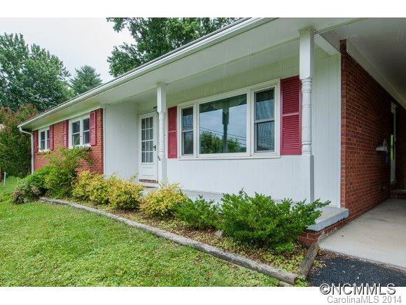 55 Lansing Lane - Photo 2