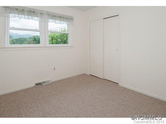 55 Lansing Lane - Photo 13