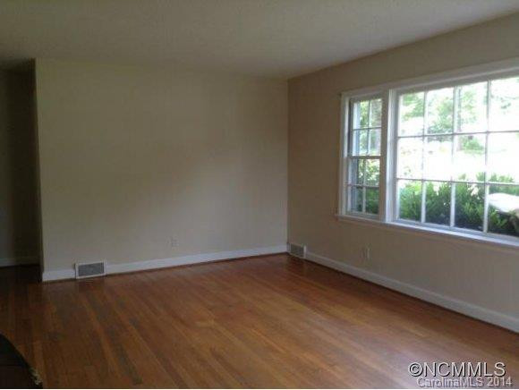 404 OLD HAW CREEK RD - Photo 12