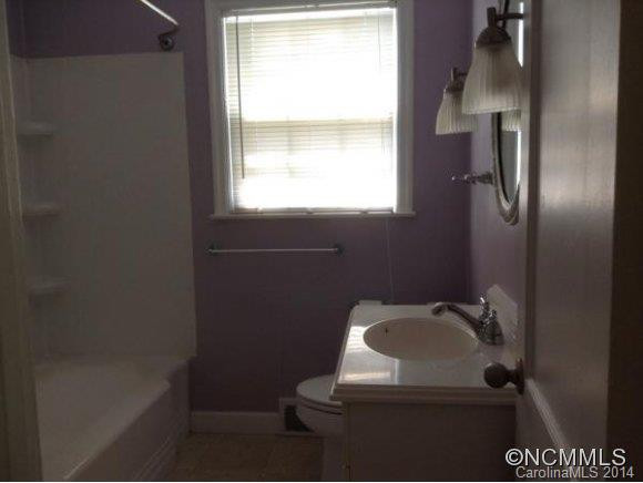 404 OLD HAW CREEK RD - Photo 10