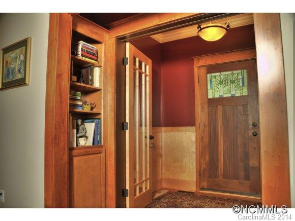 517 Abingdon Way - Photo 2