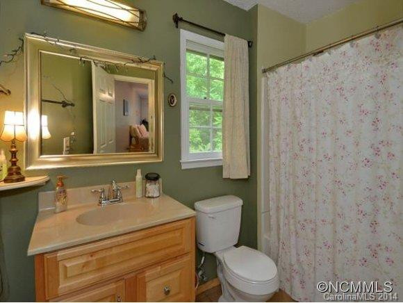 312 HEATHER COURT - Photo 6