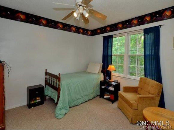 312 HEATHER COURT - Photo 7