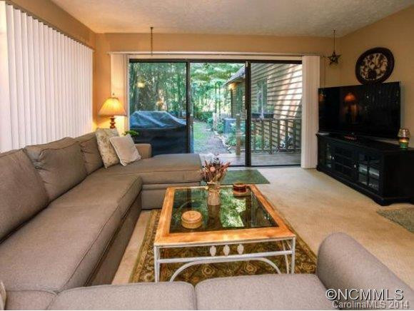 200 PHEASANT RUN - Photo 14