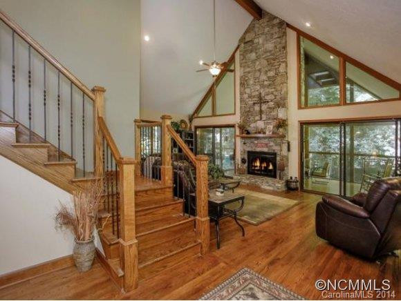 200 PHEASANT RUN - Photo 4