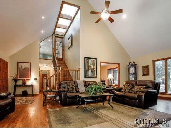 200 PHEASANT RUN - Photo 8
