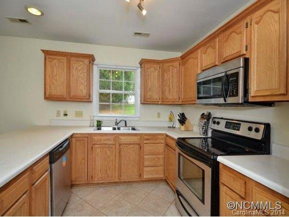 23 MILL STONE DR - Photo 6