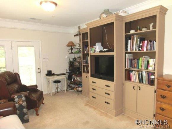311 Appeldoorn Cir - Photo 3