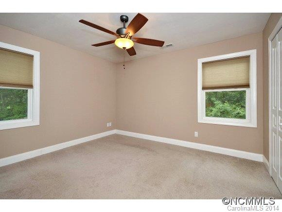 6 Honeysuckle Lane - Photo 9