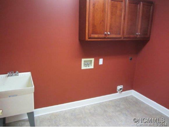334 Fairforest Drive - Photo 4