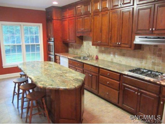 334 Fairforest Drive - Photo 5