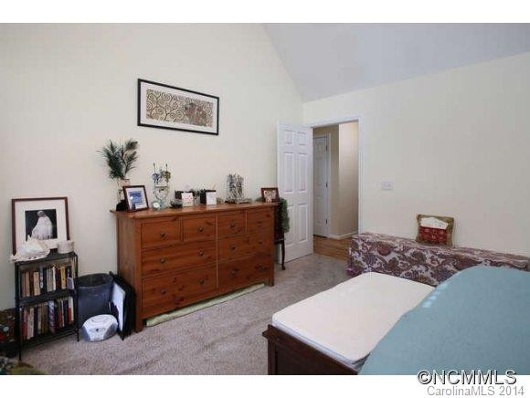 17 Grove Garden Avenue - Photo 14