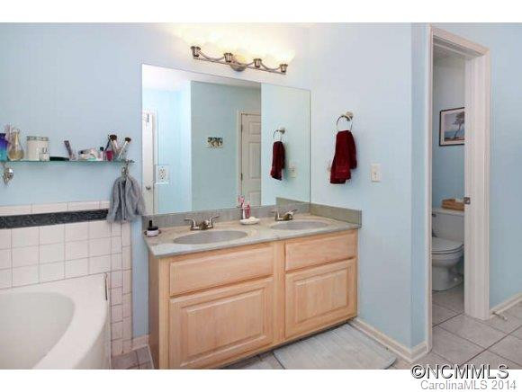 17 Grove Garden Avenue - Photo 15