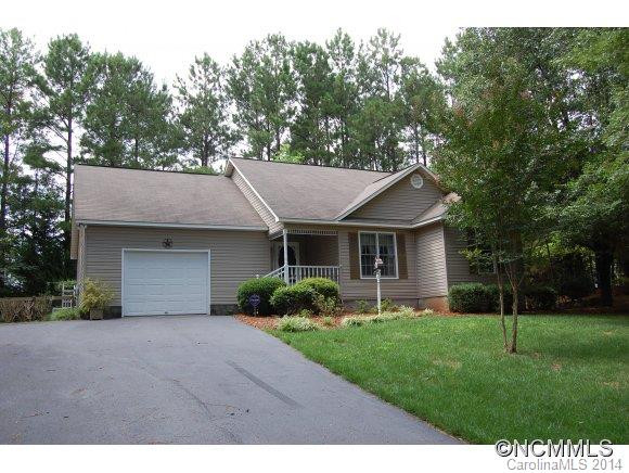 157 Matthew St - Photo 2