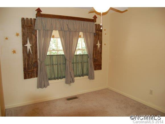 157 Matthew St - Photo 10