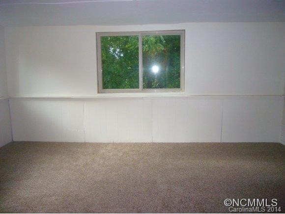 74 Goodman Rd. - Photo 14