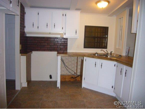 74 Goodman Rd. - Photo 16