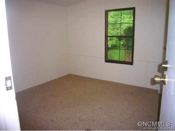 74 Goodman Rd. - Photo 10