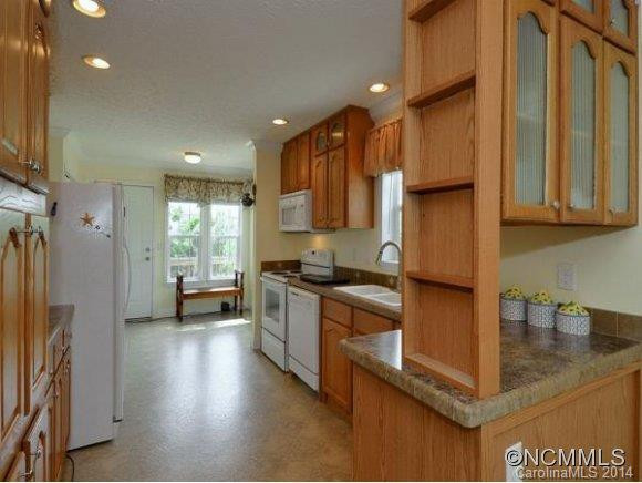 141 INGRAM LOOP - Photo 6