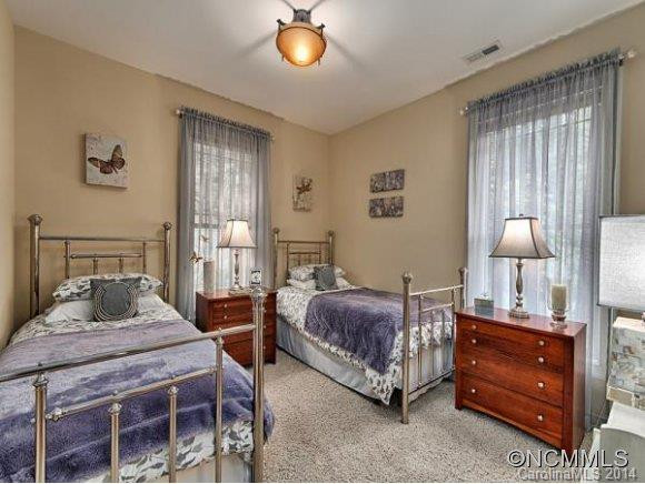 112 HAWKS LANDING - Photo 17