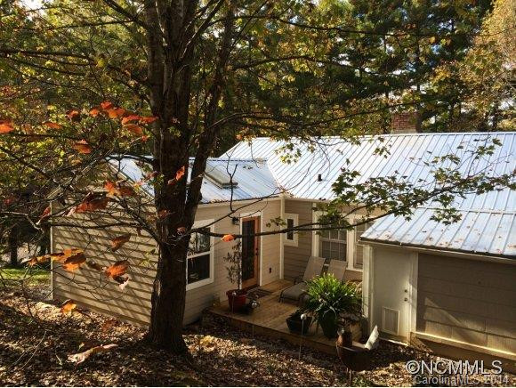 2 Spring Cove Road