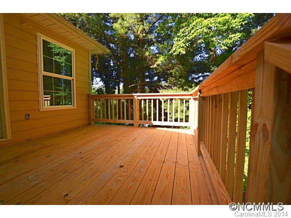 1429 Ridgecrest Drive - Photo 2