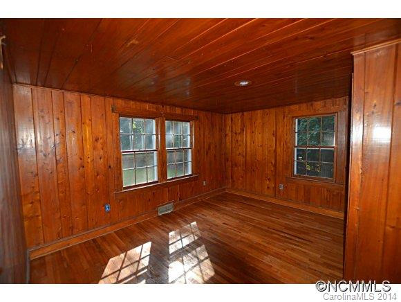 1429 Ridgecrest Drive - Photo 3
