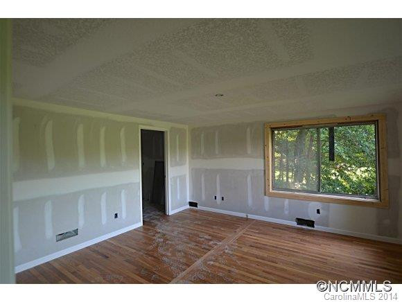 1429 Ridgecrest Drive - Photo 4