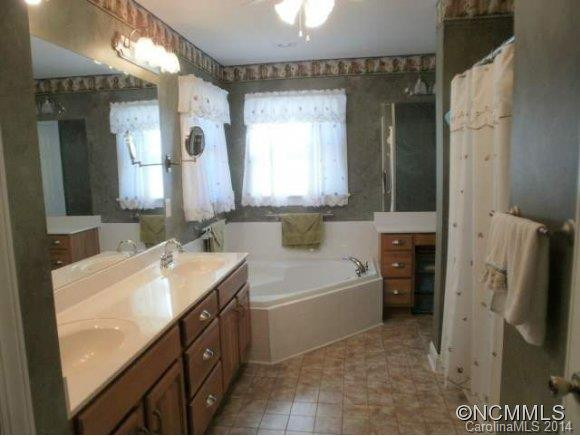 287 Twin K Dr. - Photo 11