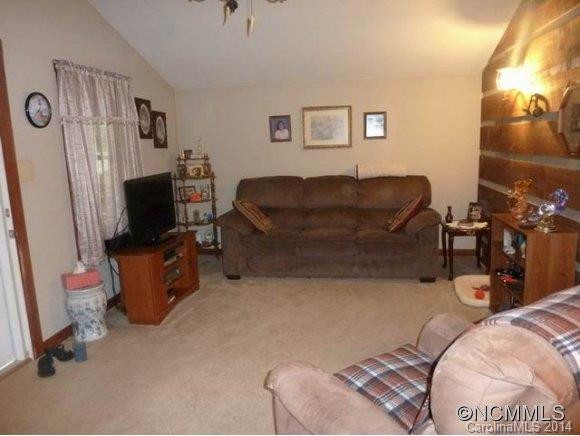 455 Chimney Log Rd - Photo 15