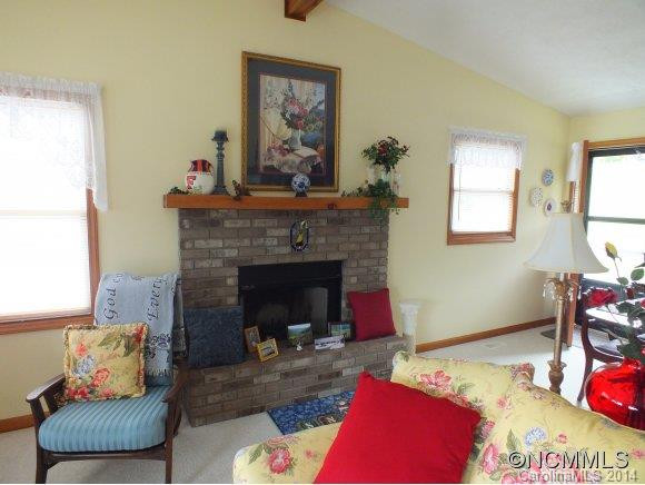 20 BOULDER LANE - Photo 4