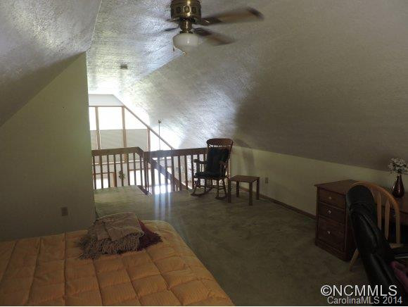 219 SETTLERS RIDGE - Photo 11