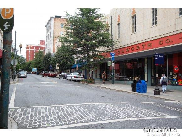 21 Haywood Street #3B - Photo 2