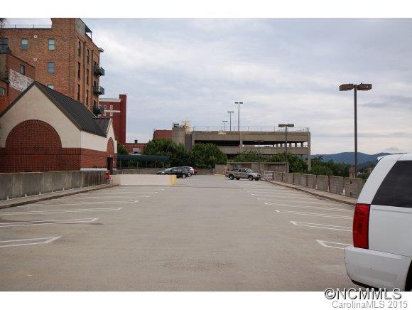 21 Haywood Street #3B - Photo 12