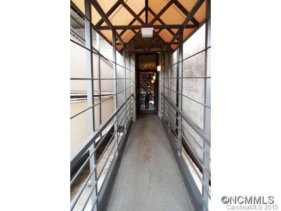 21 Haywood Street #3B - Photo 14