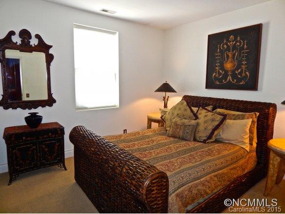 21 Haywood Street #3B - Photo 7