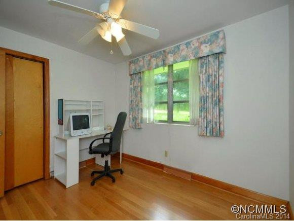 54 WEST OAKVIEW ROAD - Photo 14