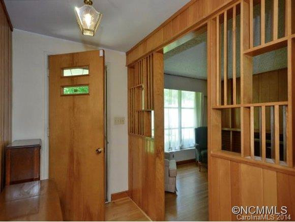 54 WEST OAKVIEW ROAD - Photo 8