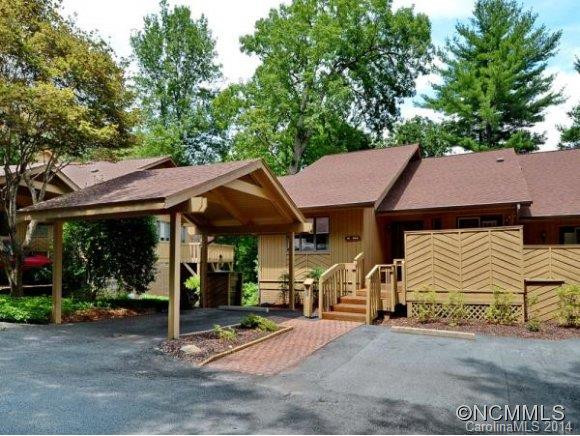 209 WHITE OAK DRIVE
