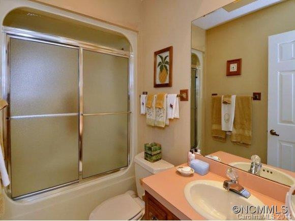 209 WHITE OAK DRIVE - Photo 13