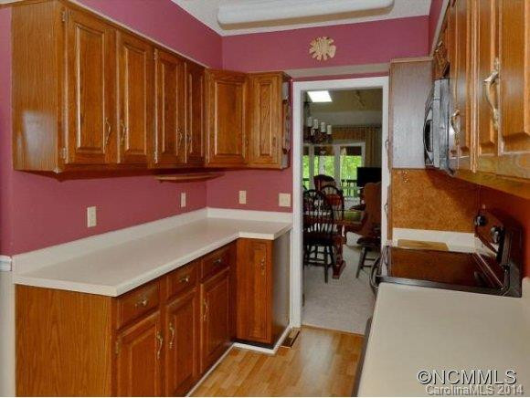 209 WHITE OAK DRIVE - Photo 7