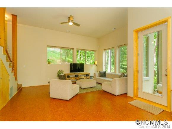 26 Desota Street - Photo 12