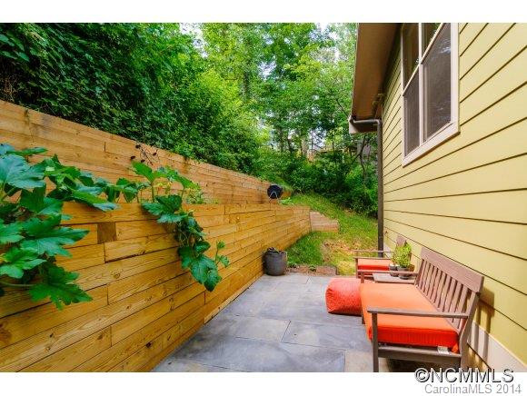 26 Desota Street - Photo 23