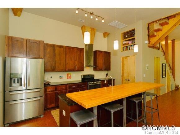 26 Desota Street - Photo 5