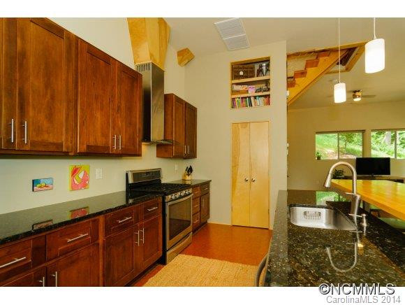 26 Desota Street - Photo 7
