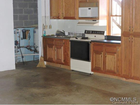 583 JR PATE RD - Photo 15