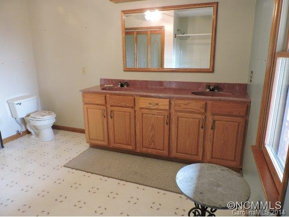 583 JR PATE RD - Photo 10